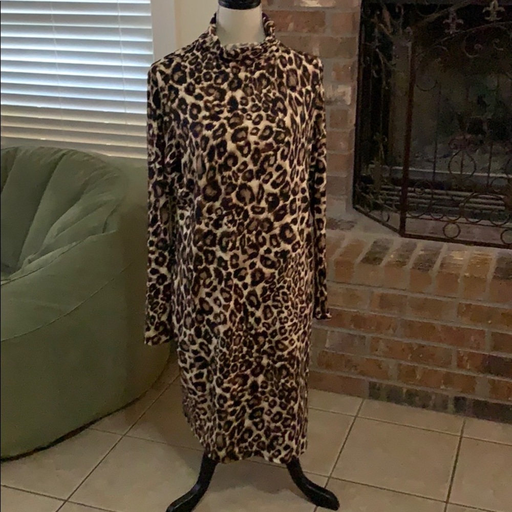 Leopard Midi dress